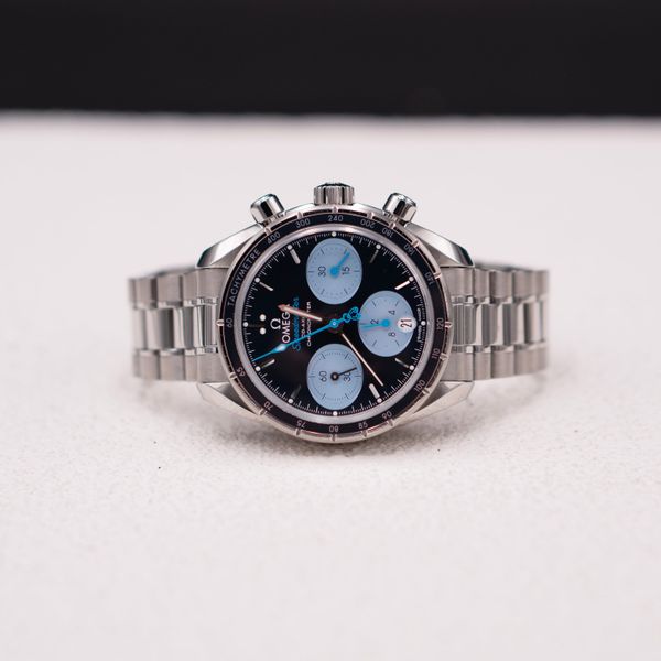 Omega Speedmaster 38 324.30.38.50.03.002